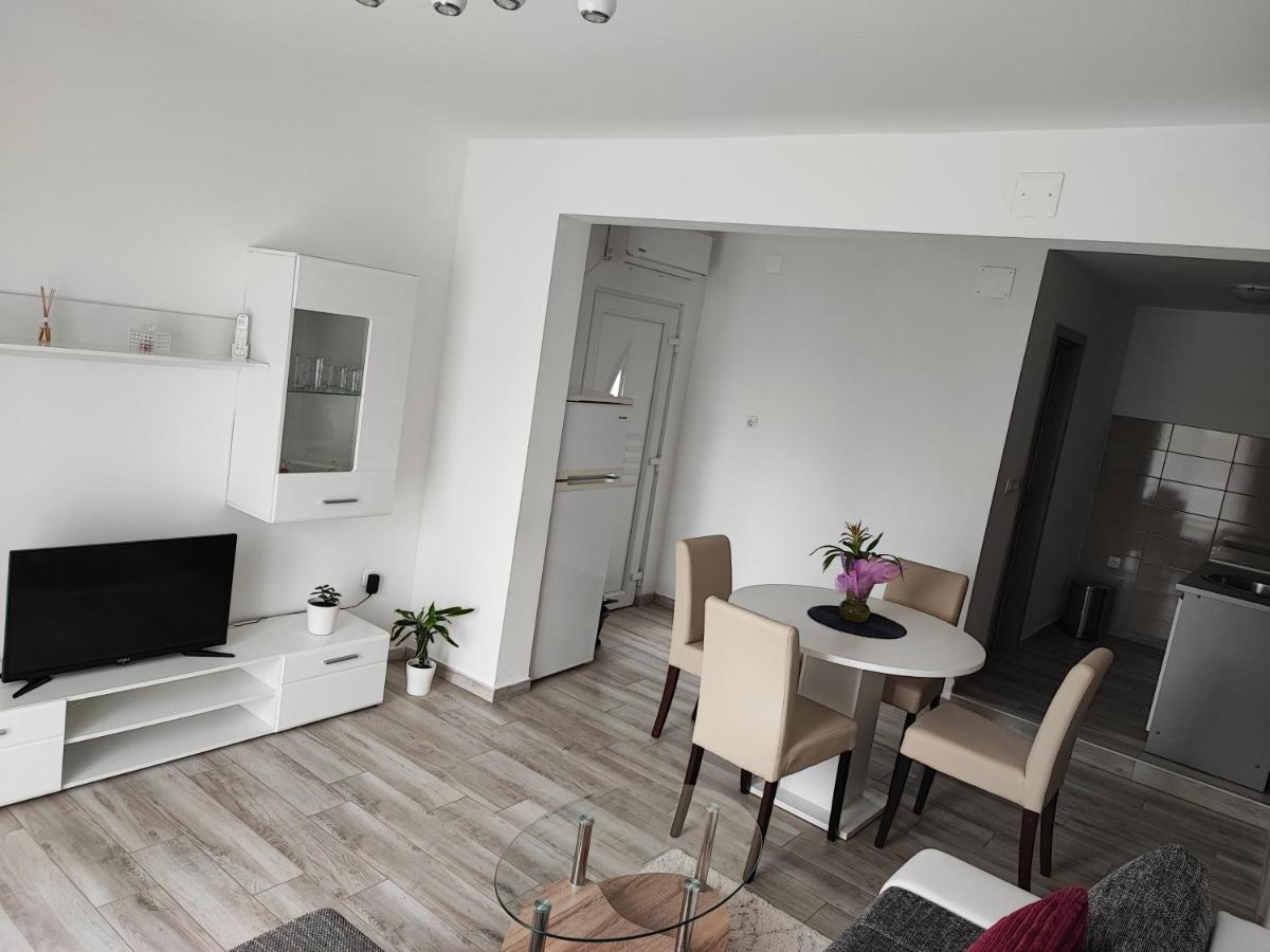 Ferienwohnung G&S Tribalj Exterior foto